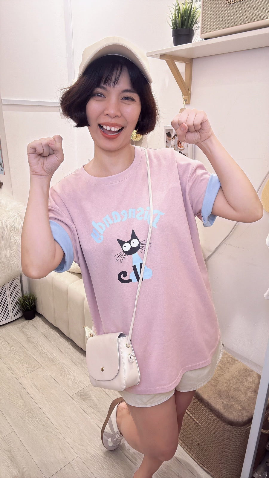 滑滑棉质可爱猫咪图案半长T-shirt