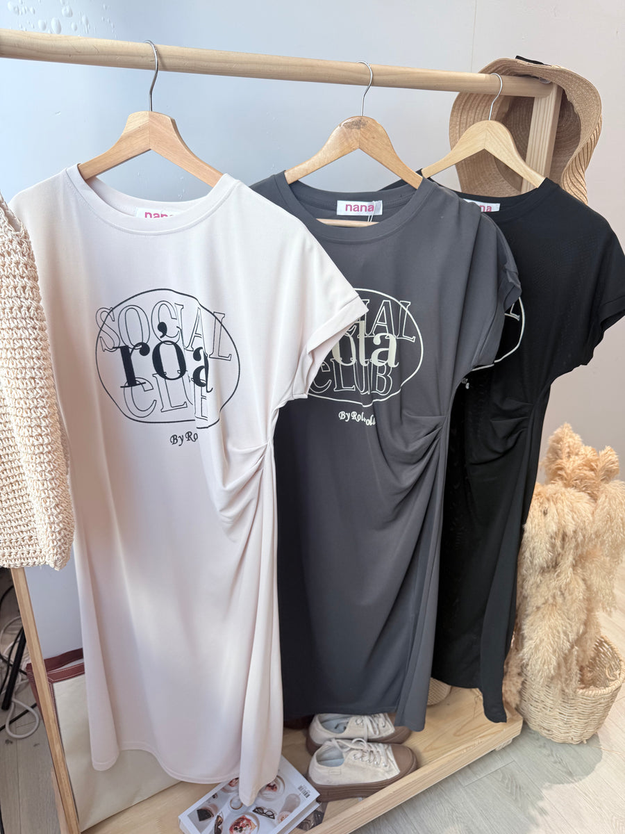 滚珠棉字母皱褶收腰套裙