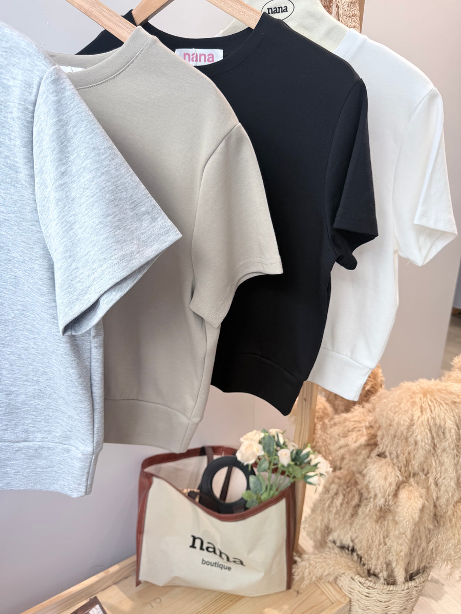 独家爆款简约棉质收腰上衣