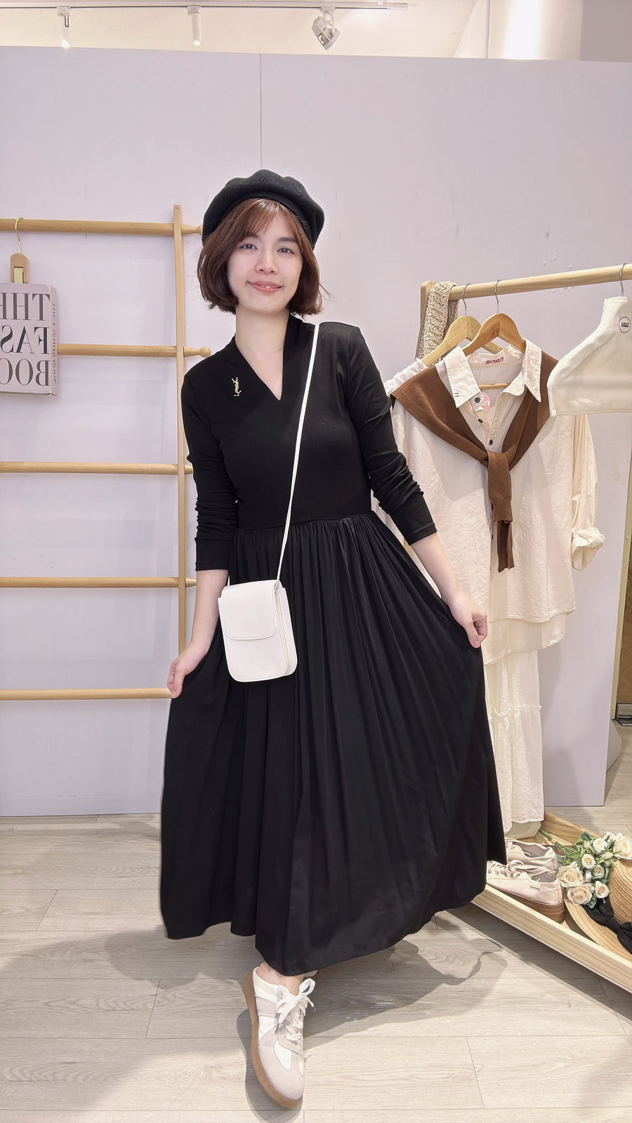 棉质垫肩长袖连身裙