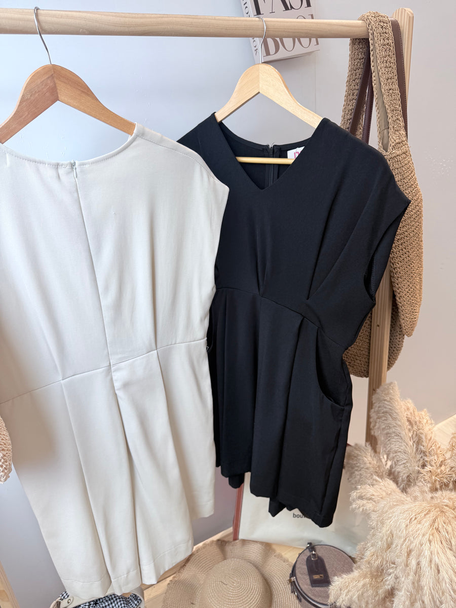 帅气西装短连身裤