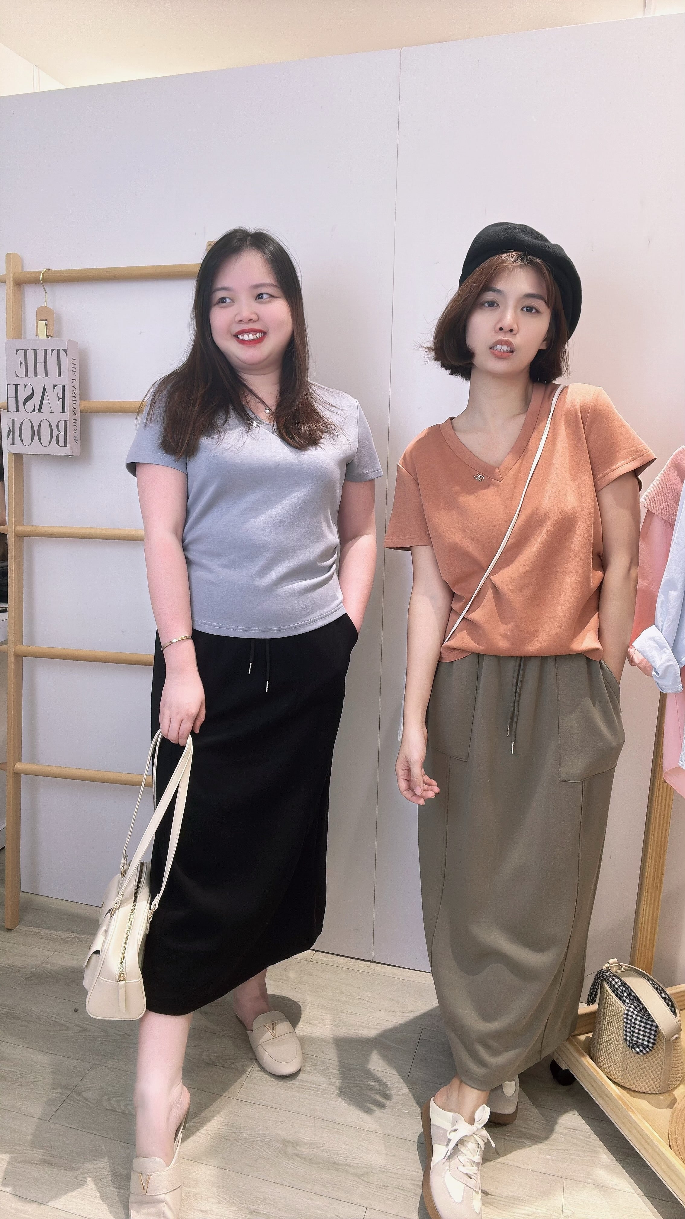 太空棉松紧腰后开叉直长裙