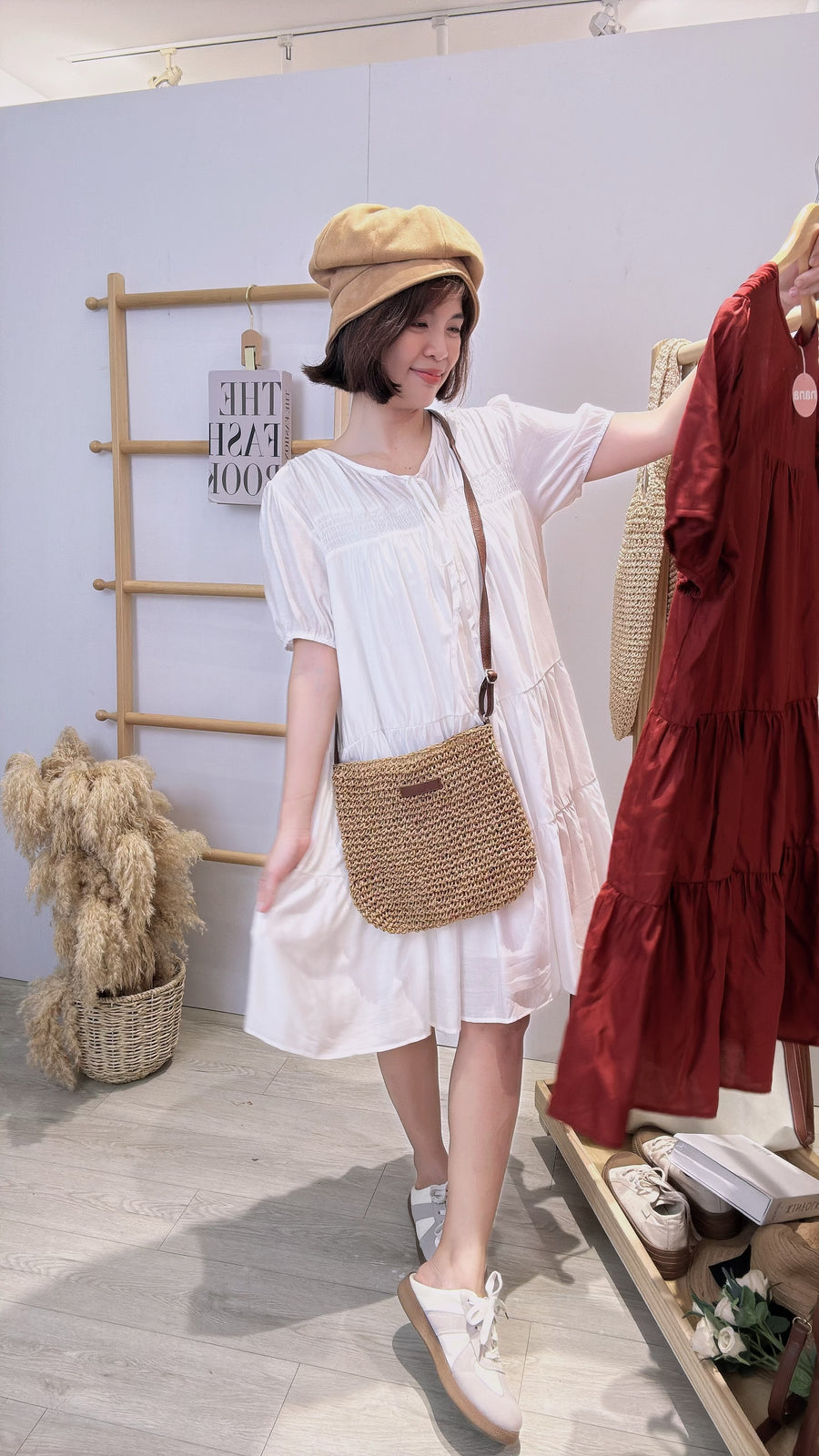 独家雪纺泡泡袖连身裙