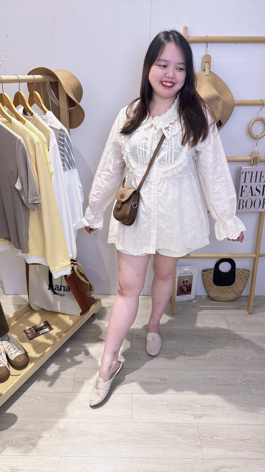 气质漂亮同花蕾丝半长衣