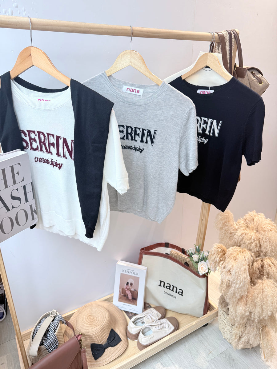 字母薄款好穿滑针织短上衣