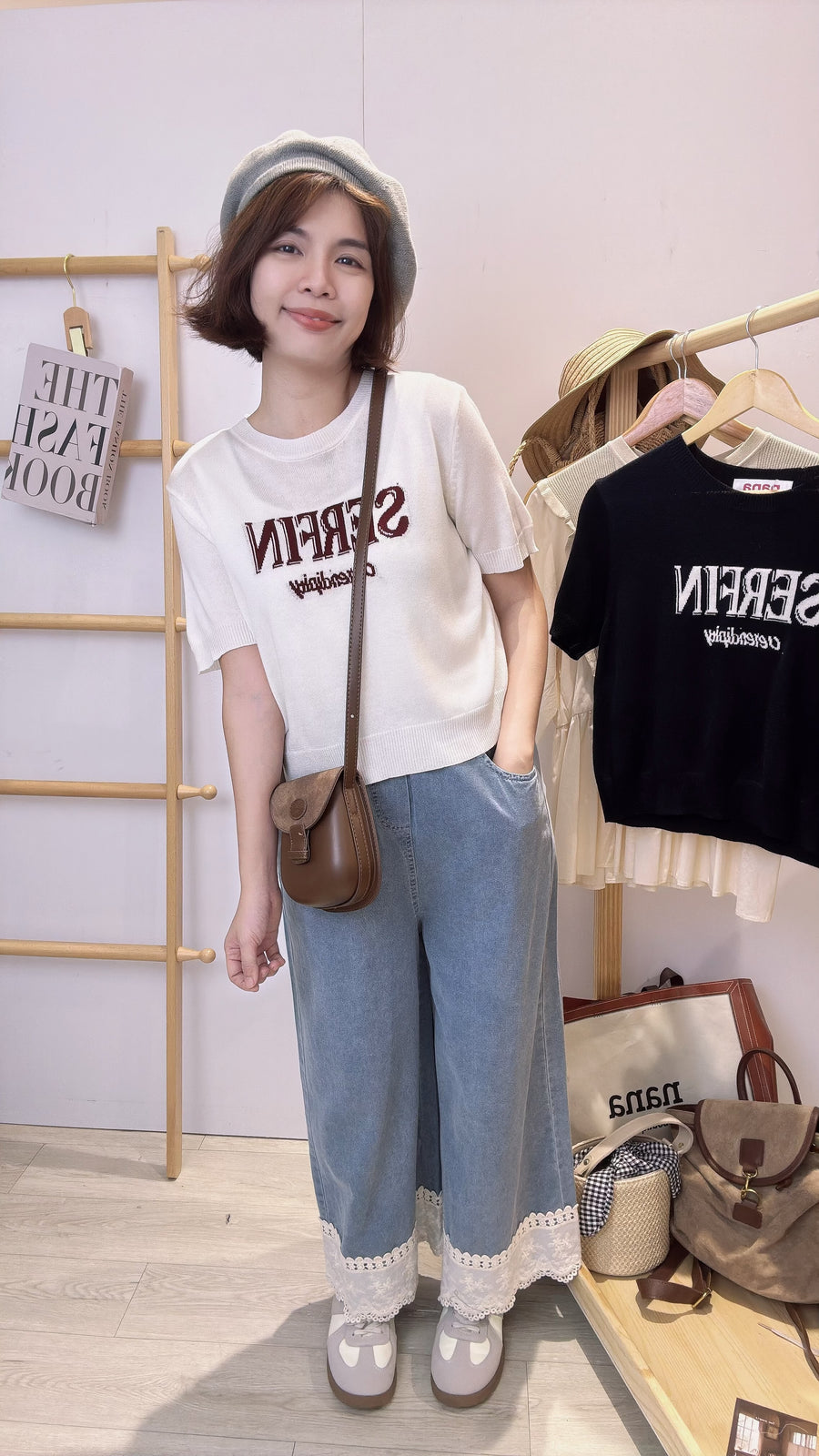 牛仔蕾丝阔脚裤