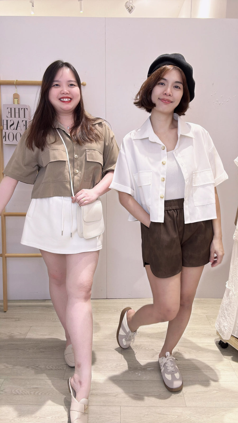 简约纽扣短雪纺衬衫上衣