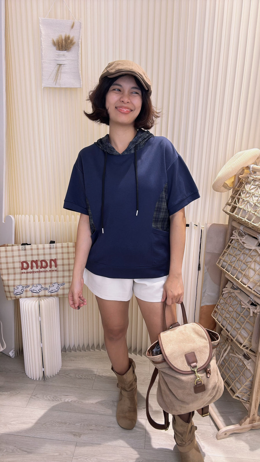 韩版好好看舒服格子连帽纯棉肩上衣