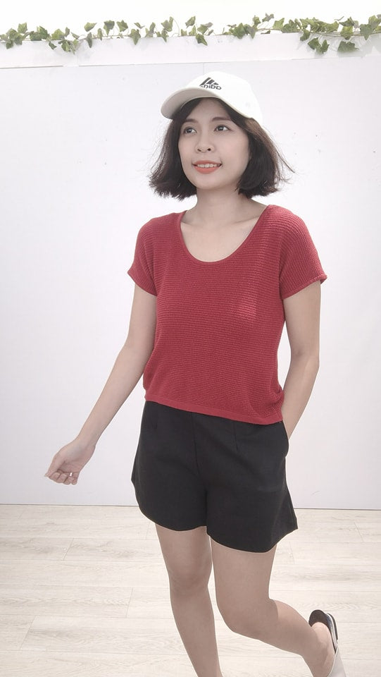 华夫格圆低领针织上衣