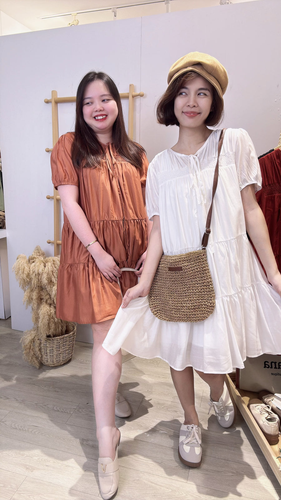 独家雪纺泡泡袖连身裙