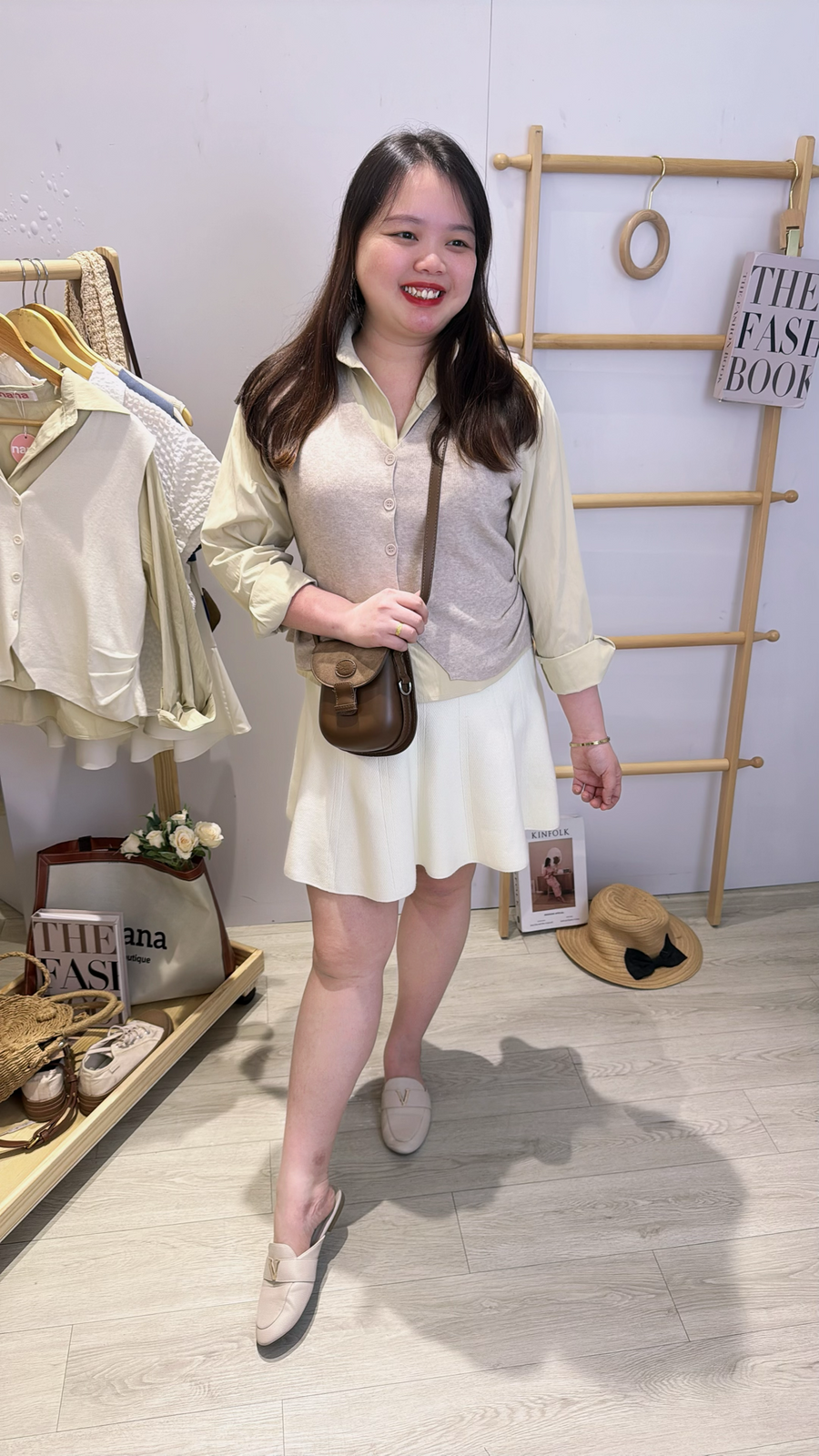 针织并接衬衫两件式上衣