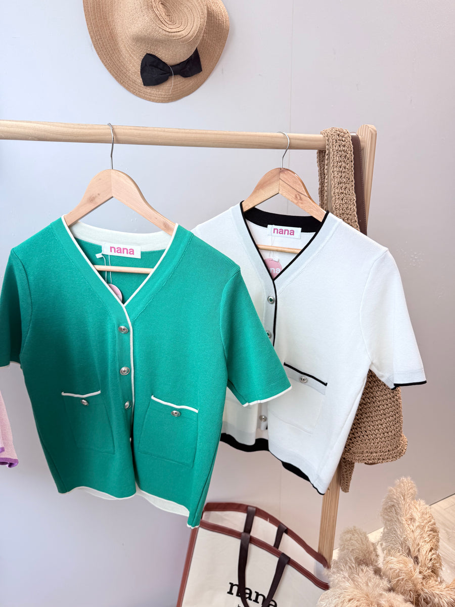 小香风针织假纽上衣