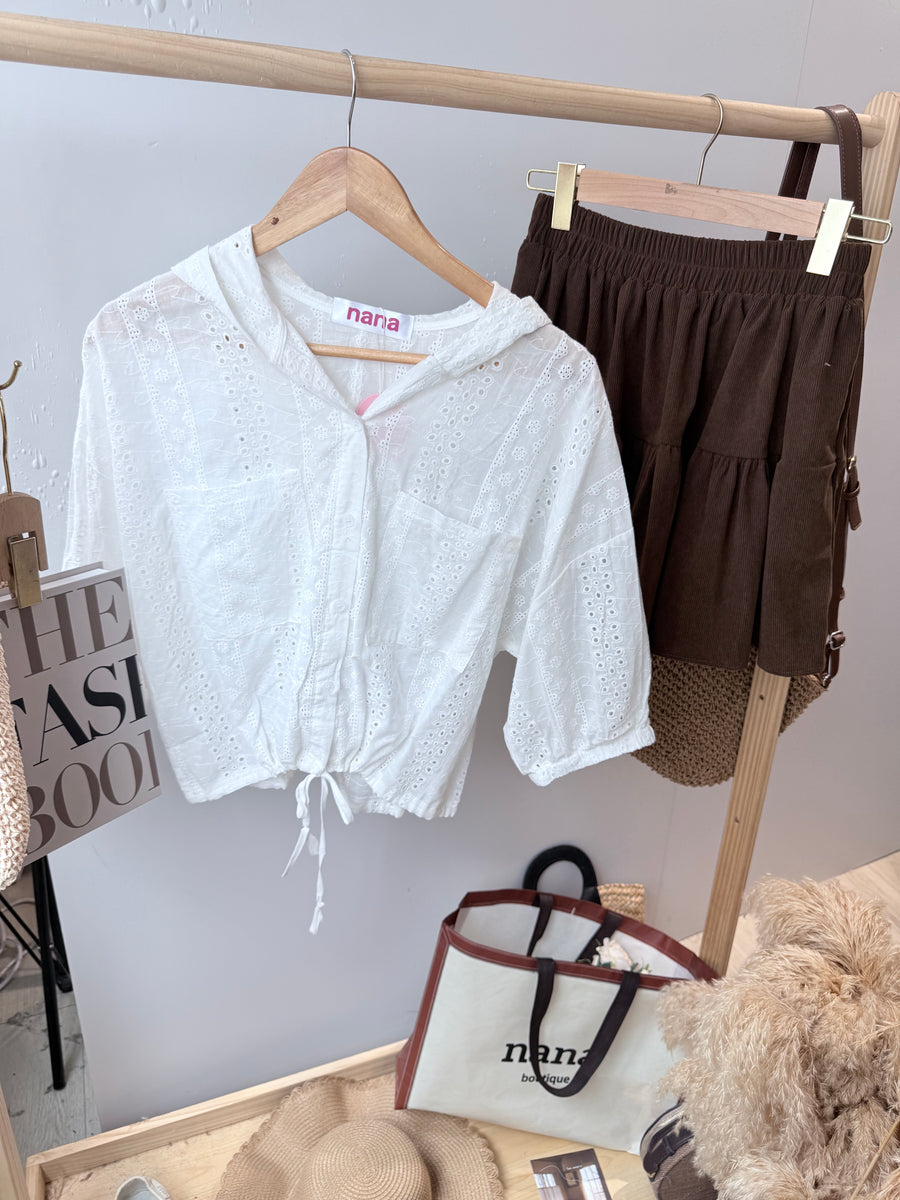 好爱气质白色同花连帽上衣