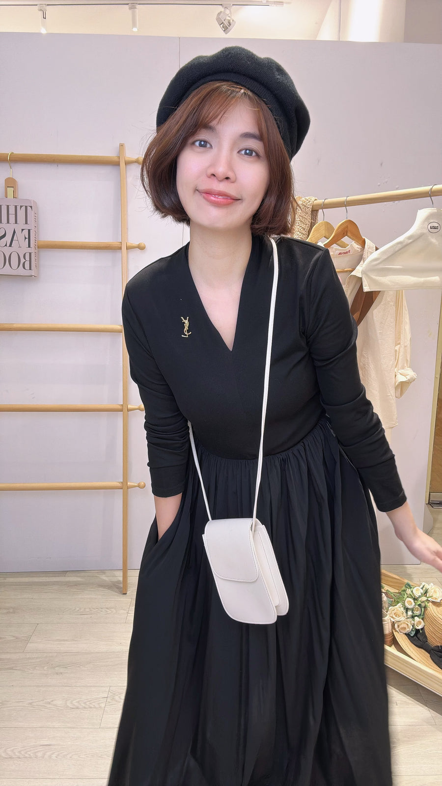 棉质垫肩长袖连身裙