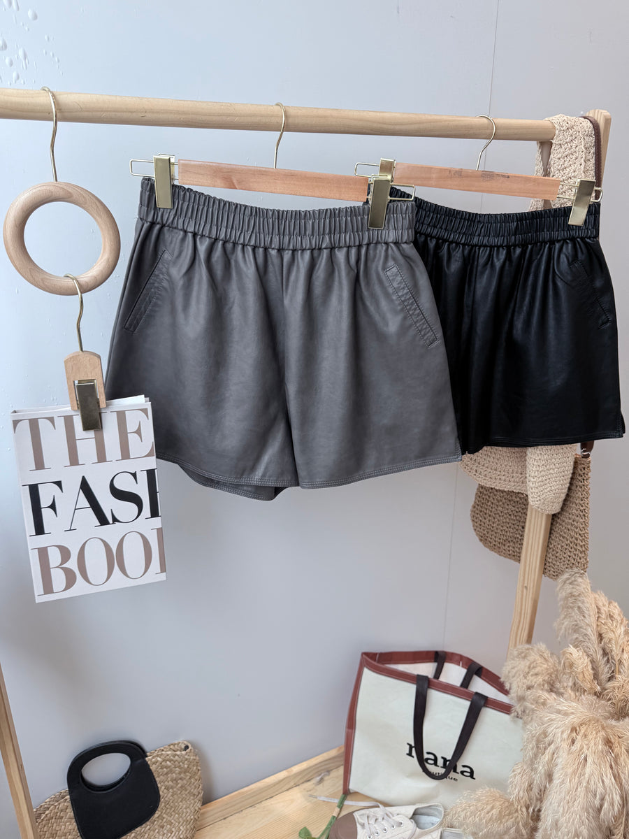 优质软皮革好穿短裤