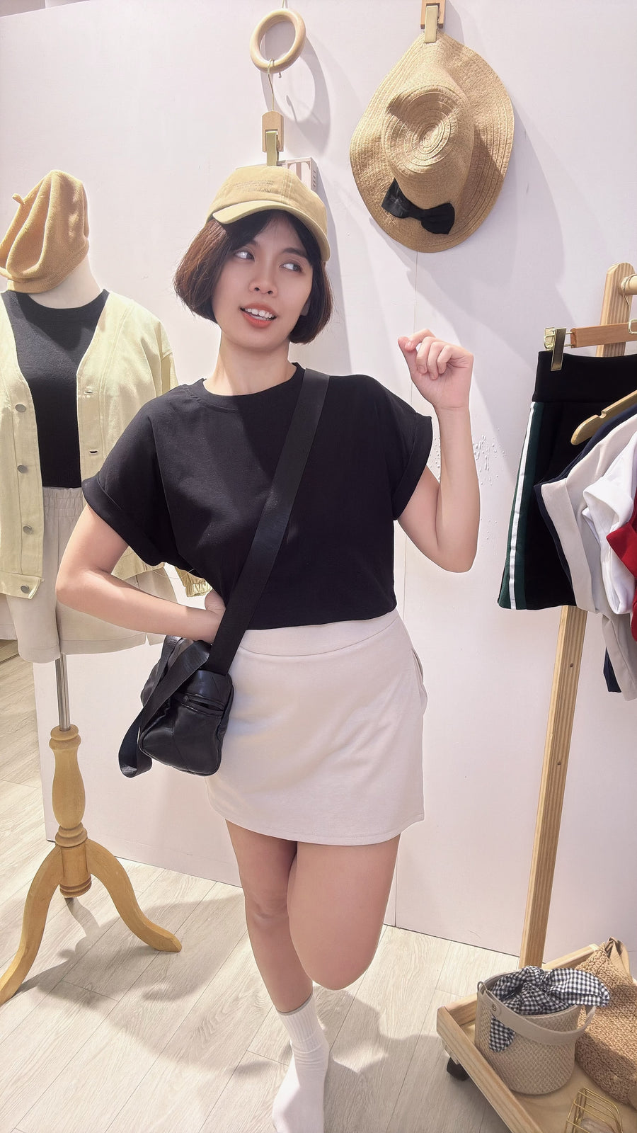 推介独家✨门市经典百搭短上衣
