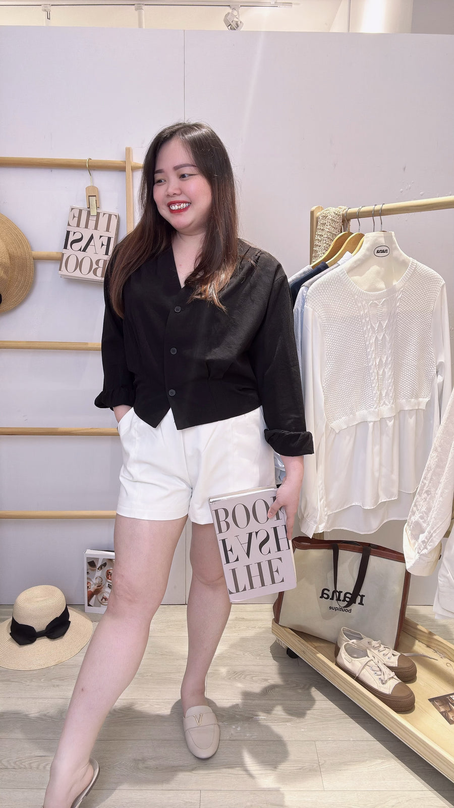 棉麻V领好搭配衬衫