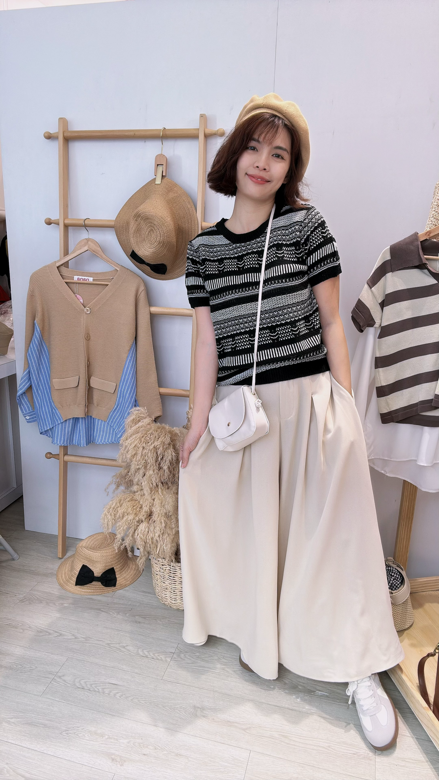 复古漂亮条纹针织上衣