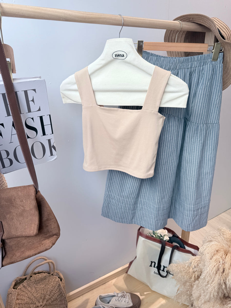 粗肩带短版棉质百搭内搭