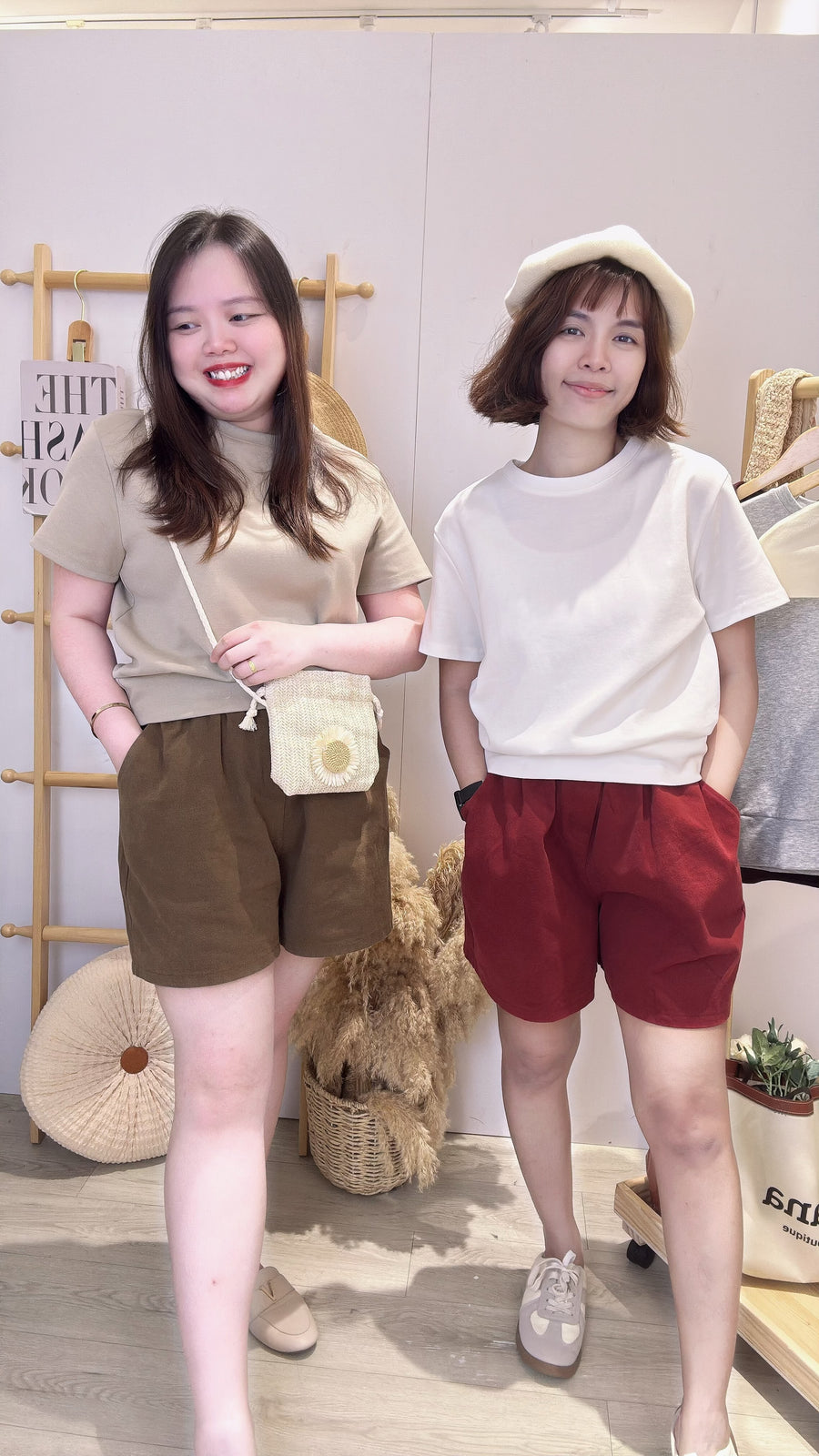 独家爆款简约棉质收腰上衣