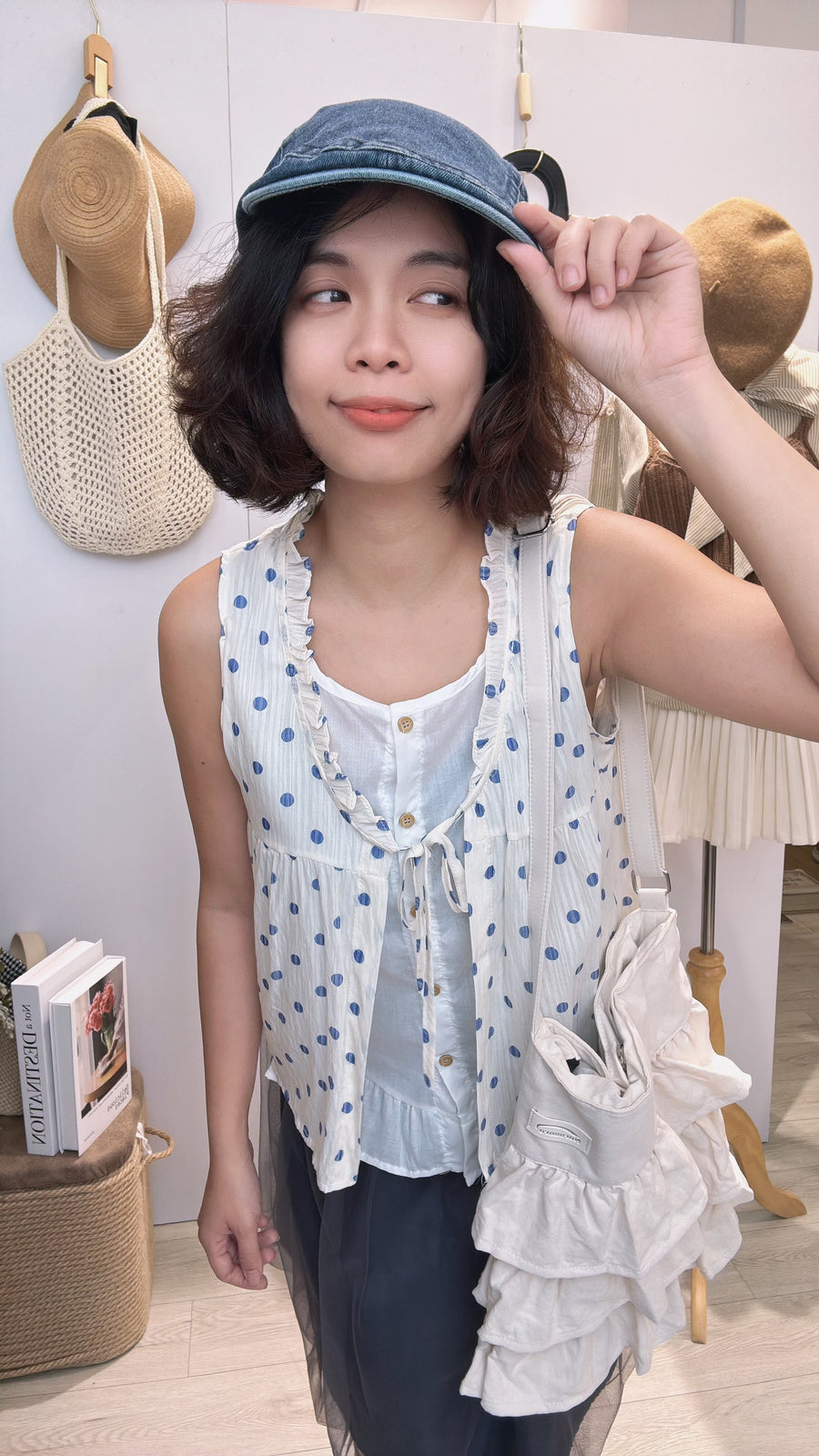 甜美波点雪纺上衣
