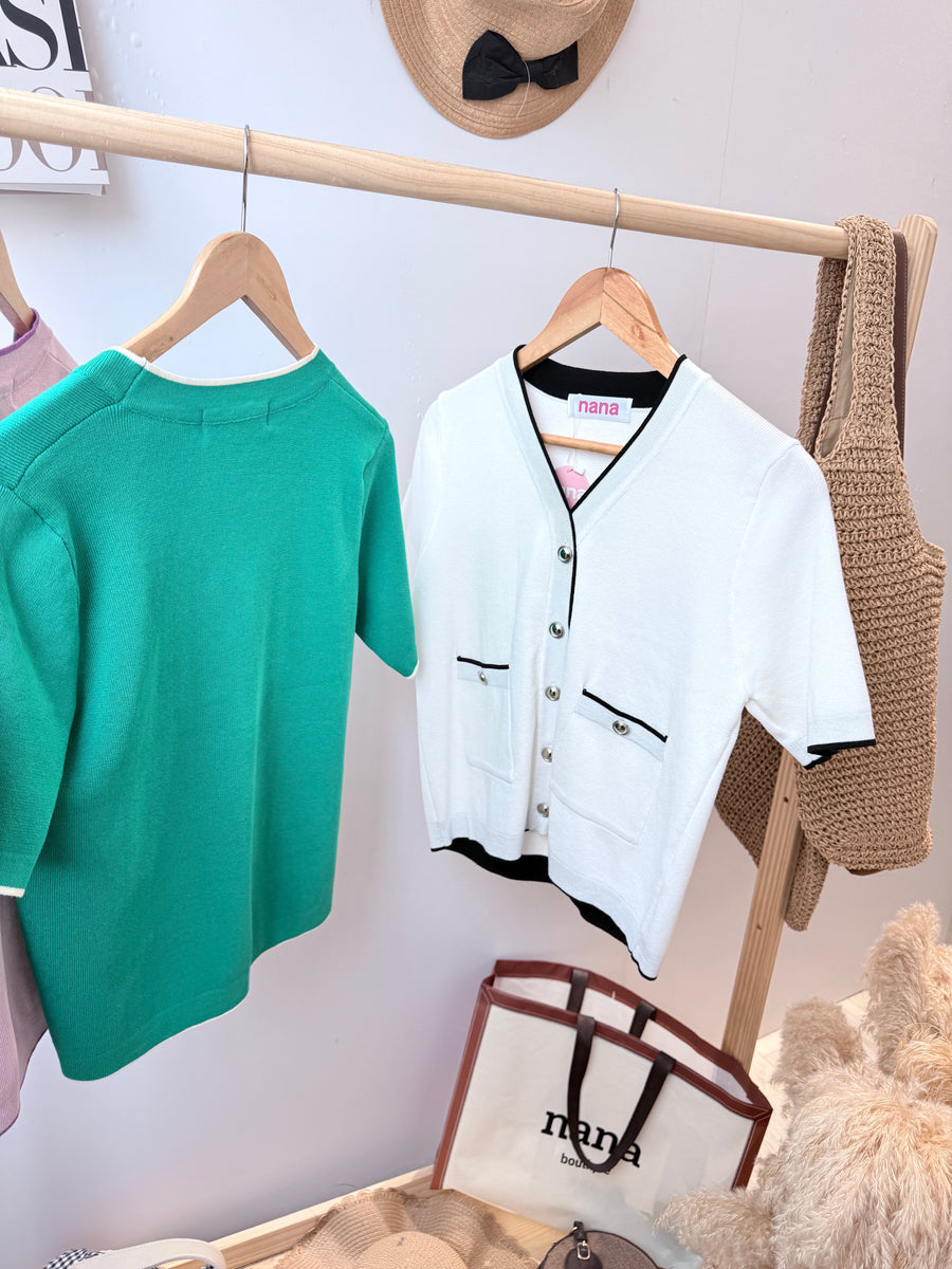 小香风针织假纽上衣