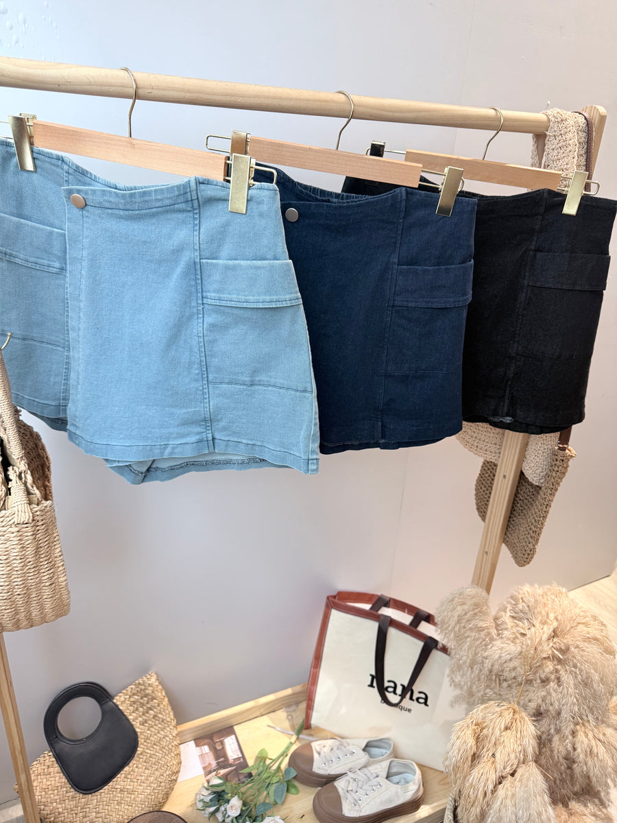 牛仔塑胶头前裙后裤