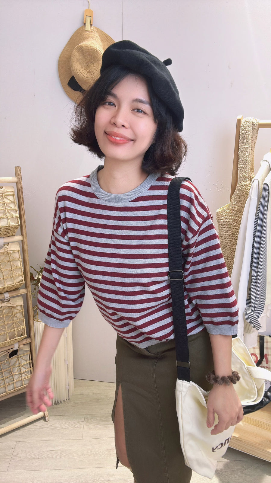 软针织好穿线条上衣