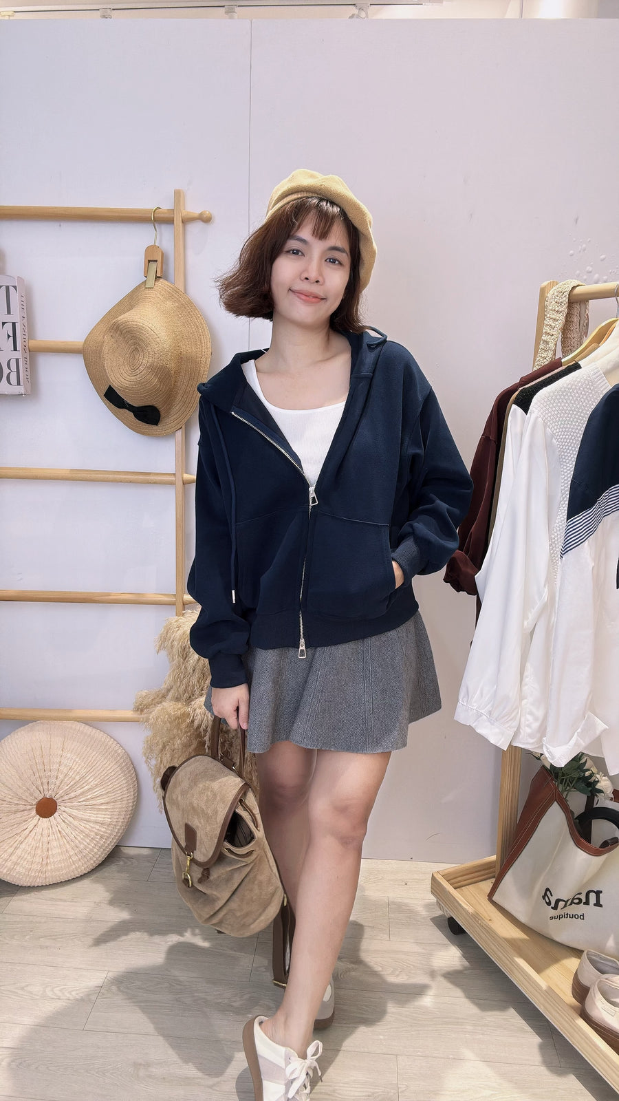 连帽拉链舒服滑小厚卫衣外套