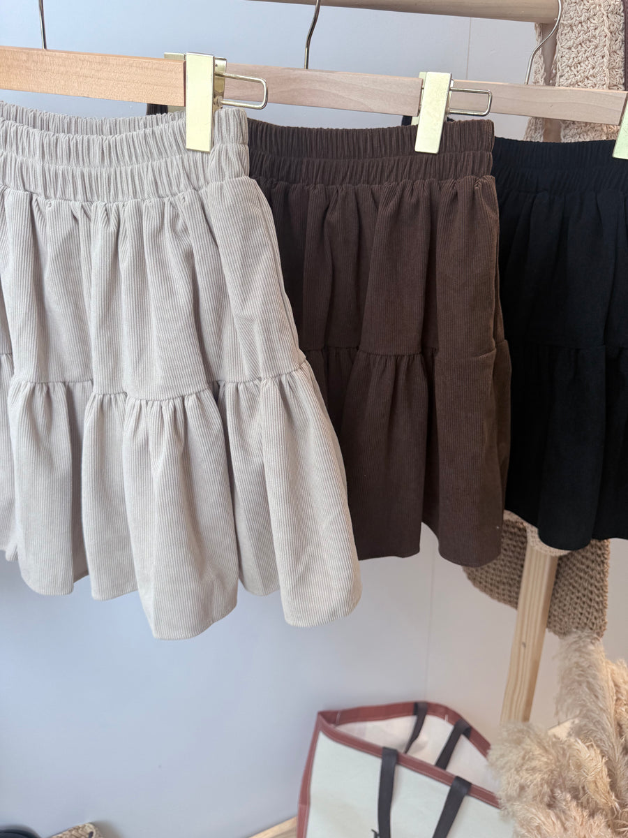 灯芯绒蛋糕裤裙