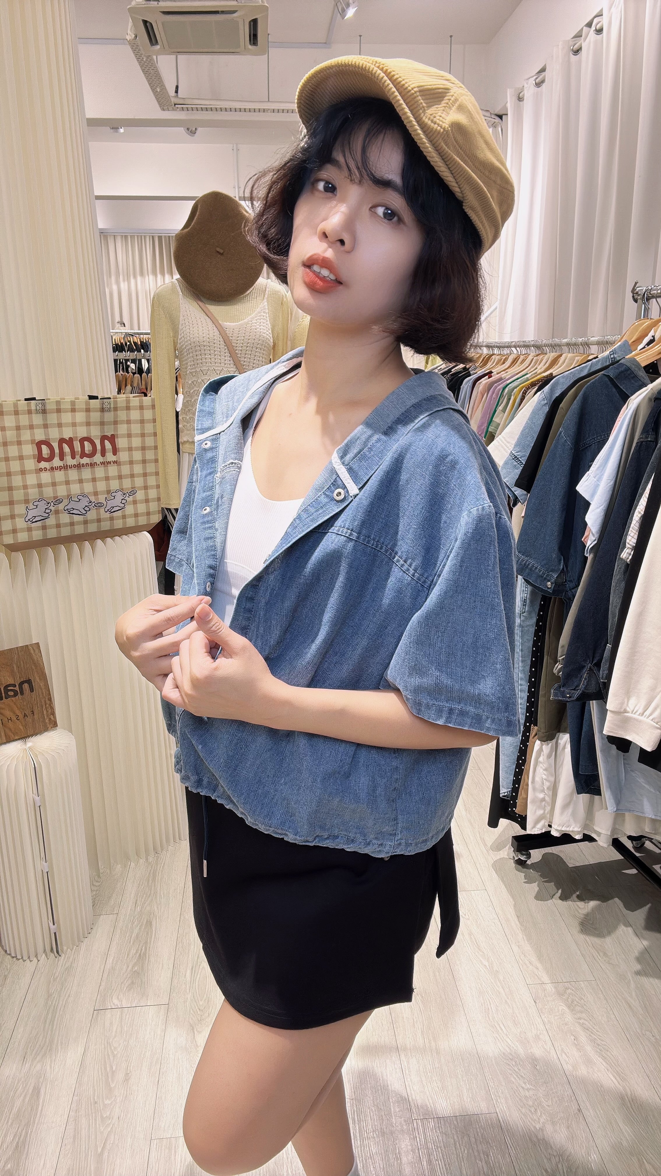休闲软牛仔钉钮连帽上衣