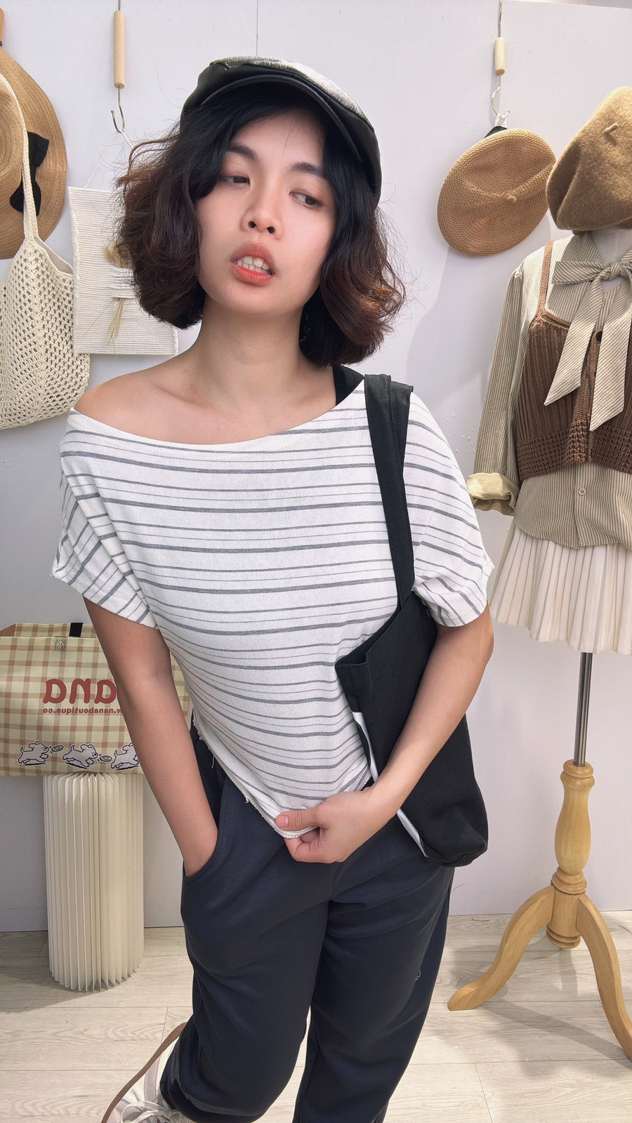 阔领薄Cotton收腰上衣