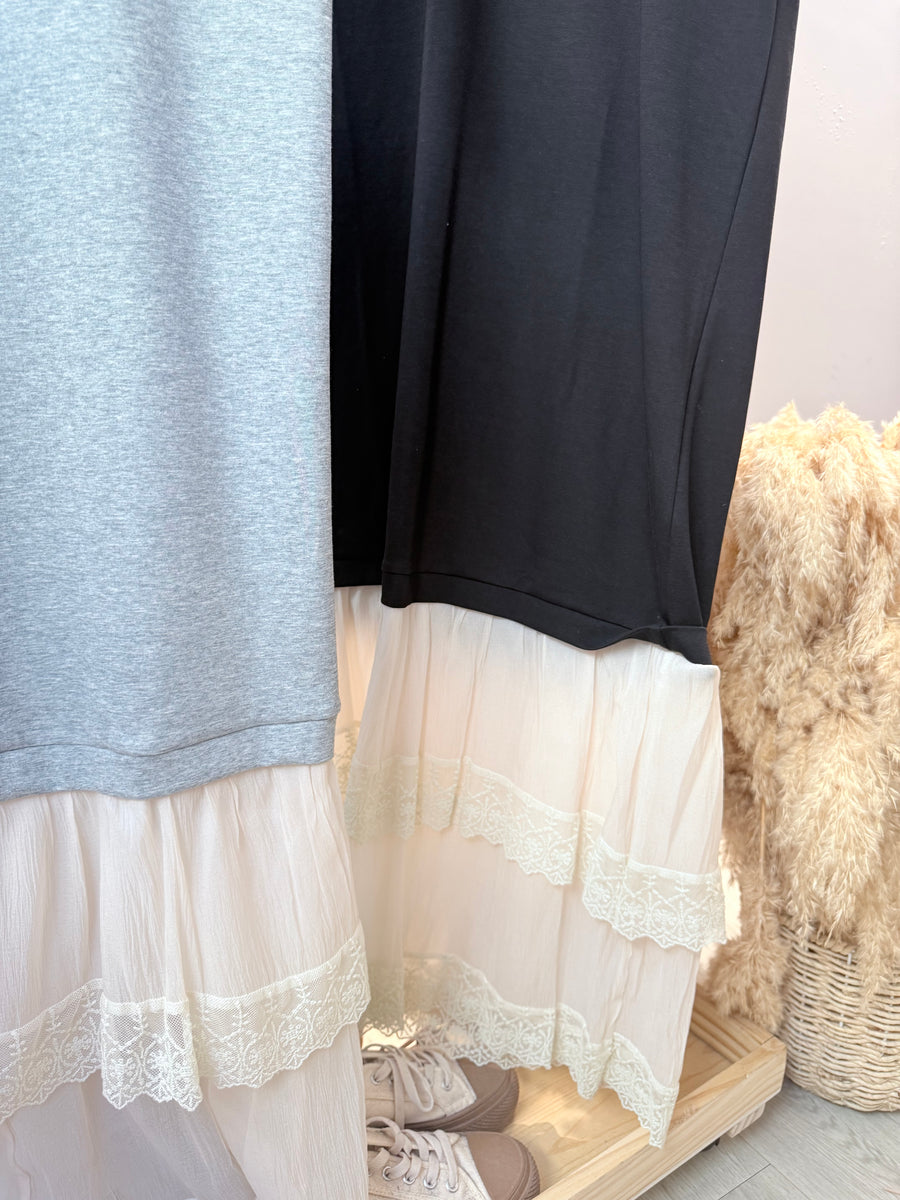 公主袖蕾丝长连身裙