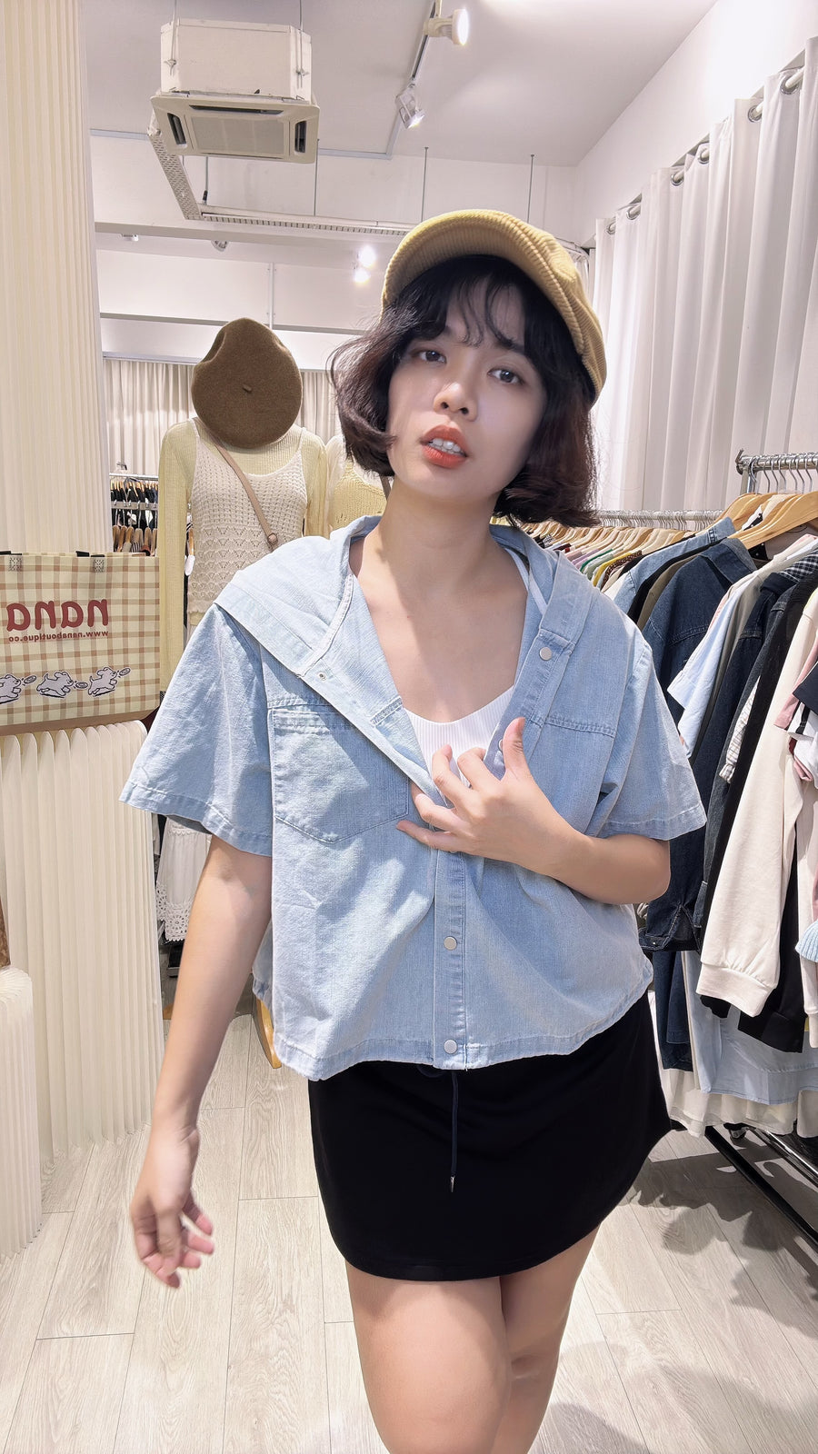 休闲软牛仔钉钮连帽上衣