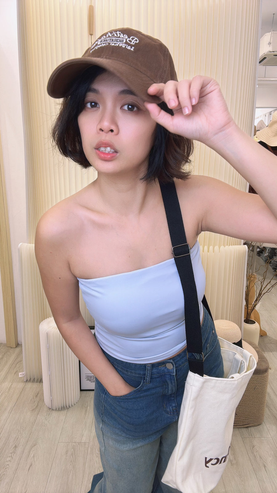 抹胸无肩带内搭