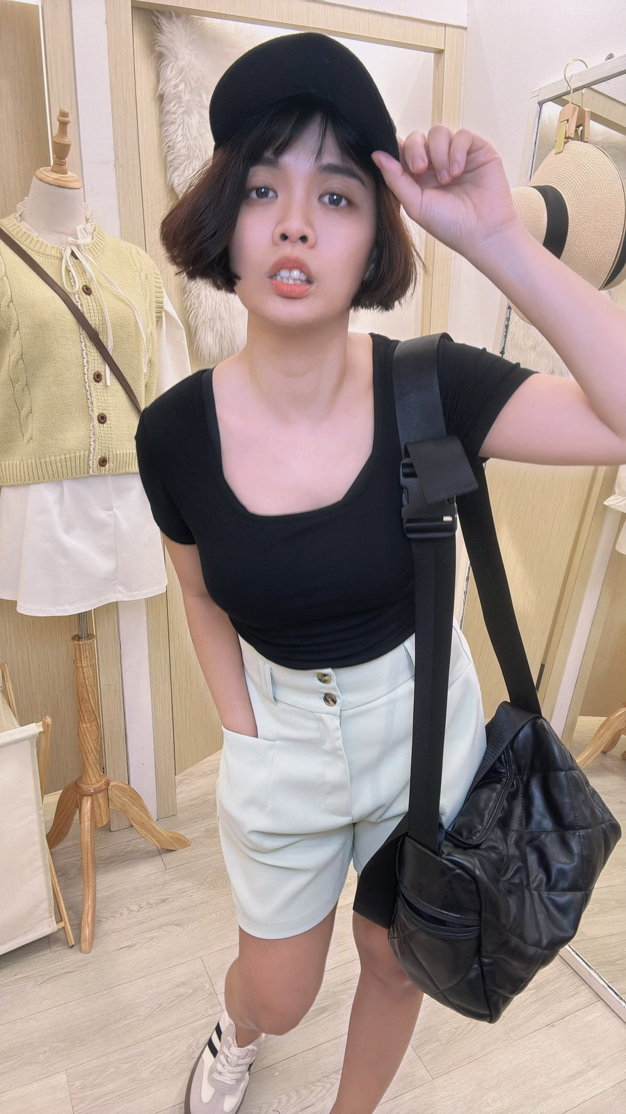 西装松紧腰高腰四分裤