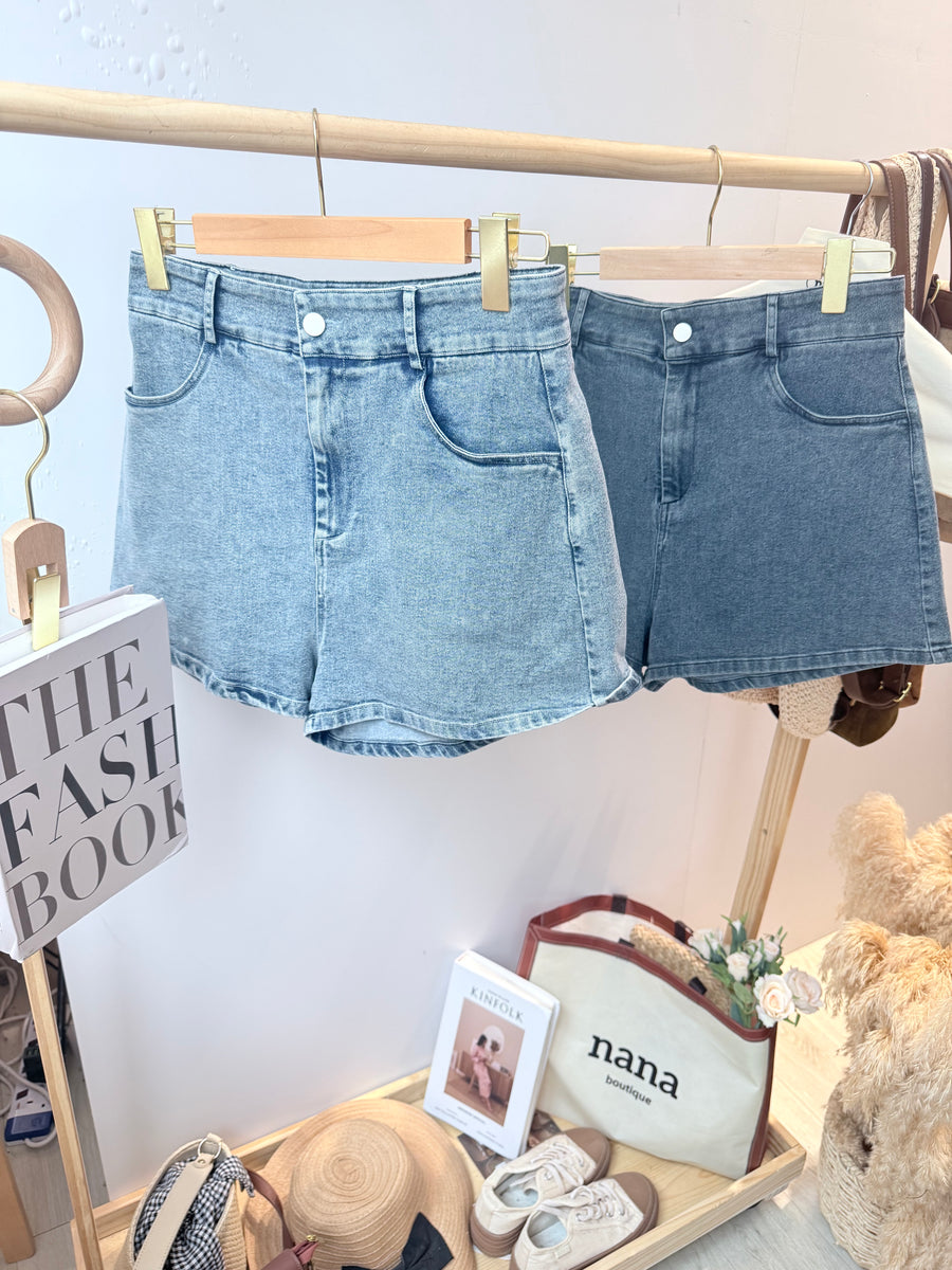 弹力牛仔高腰短裤