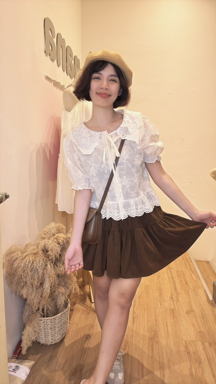 娃娃领同花甜美上衣