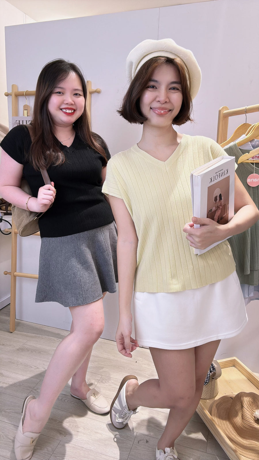 V领直条纹出袖针织上衣