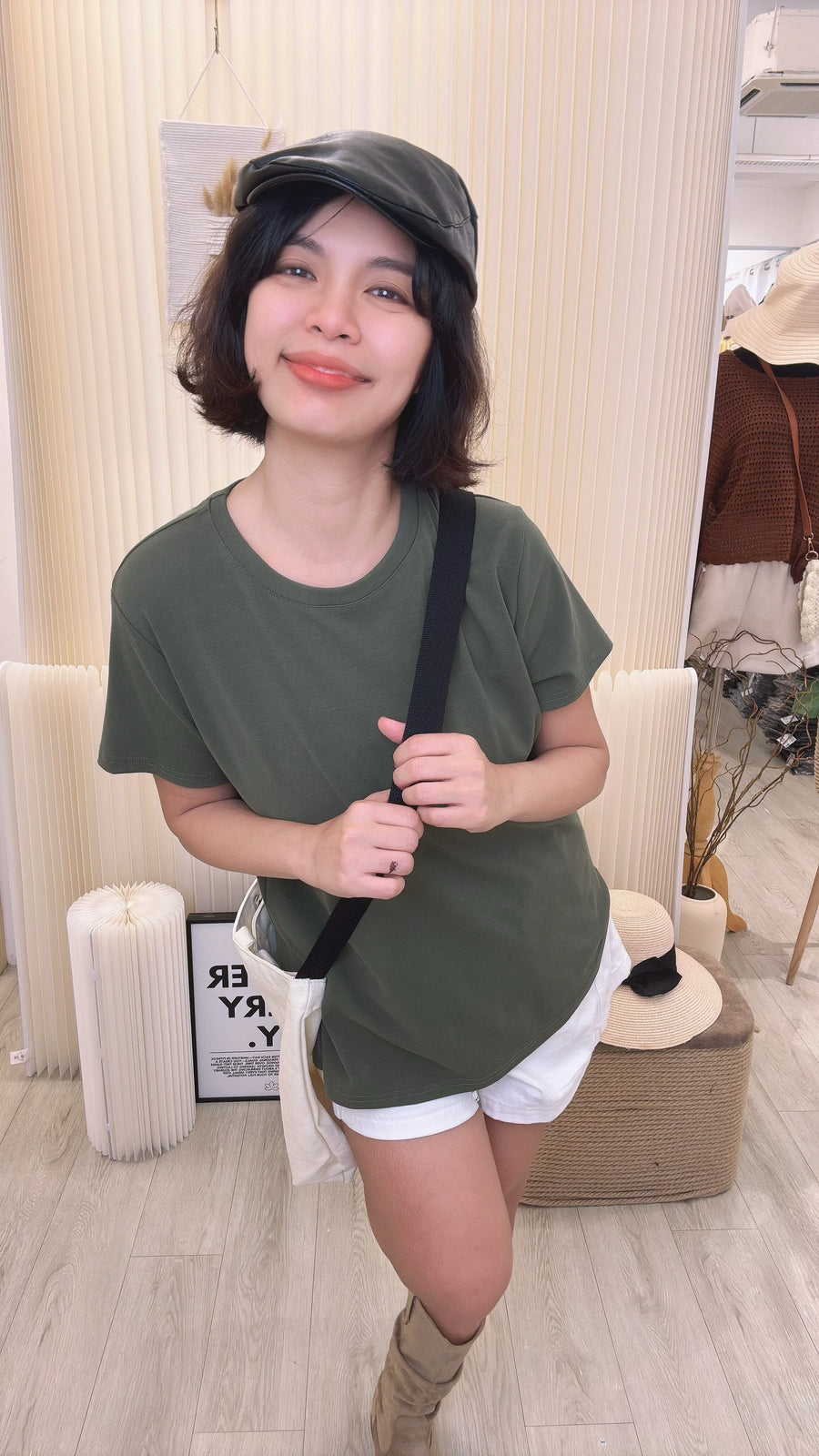 门市热门好穿单色纯棉上衣