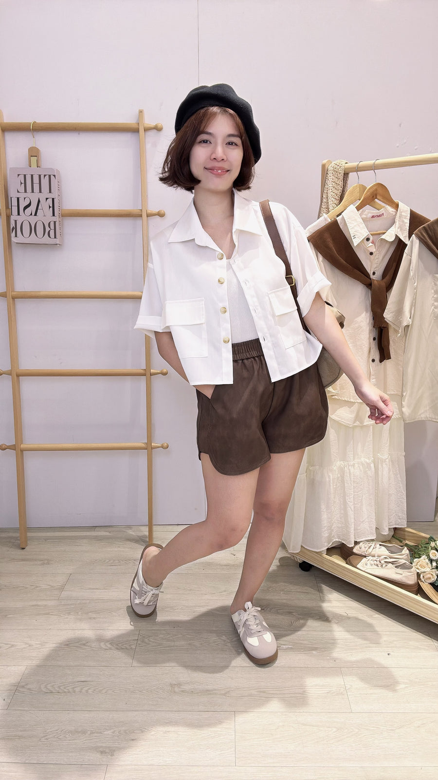 简约纽扣短雪纺衬衫上衣