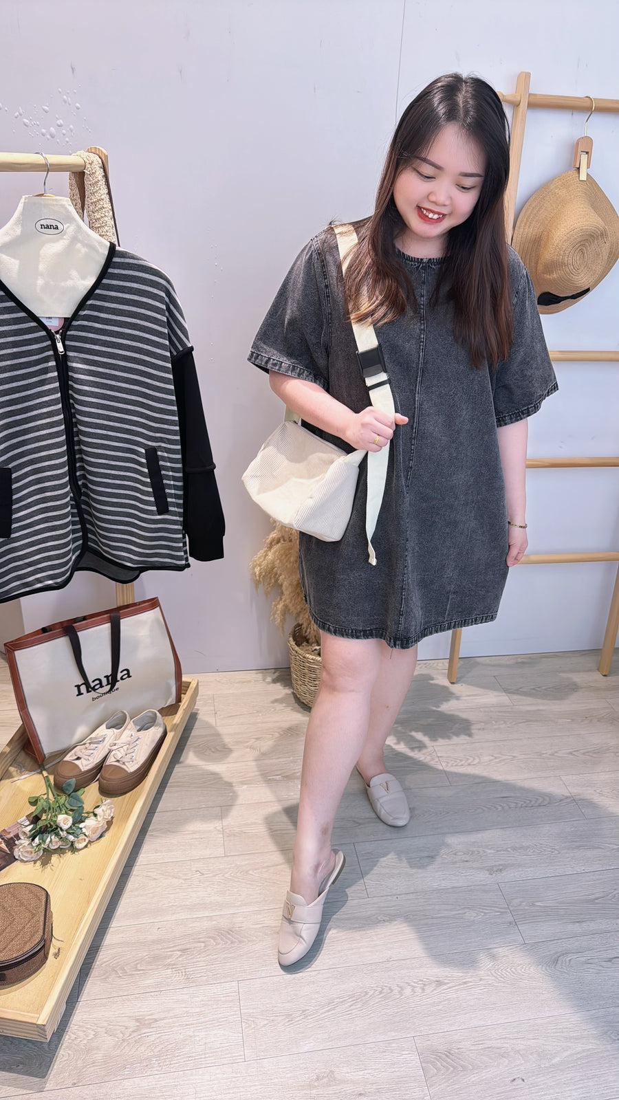 直身牛仔短套裙