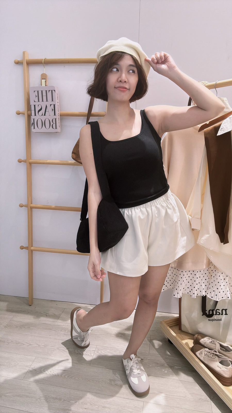 短细带胸垫内搭