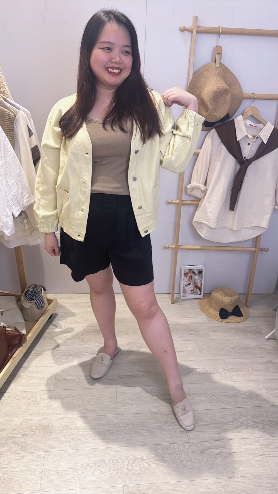 牛仔面料柔色外套