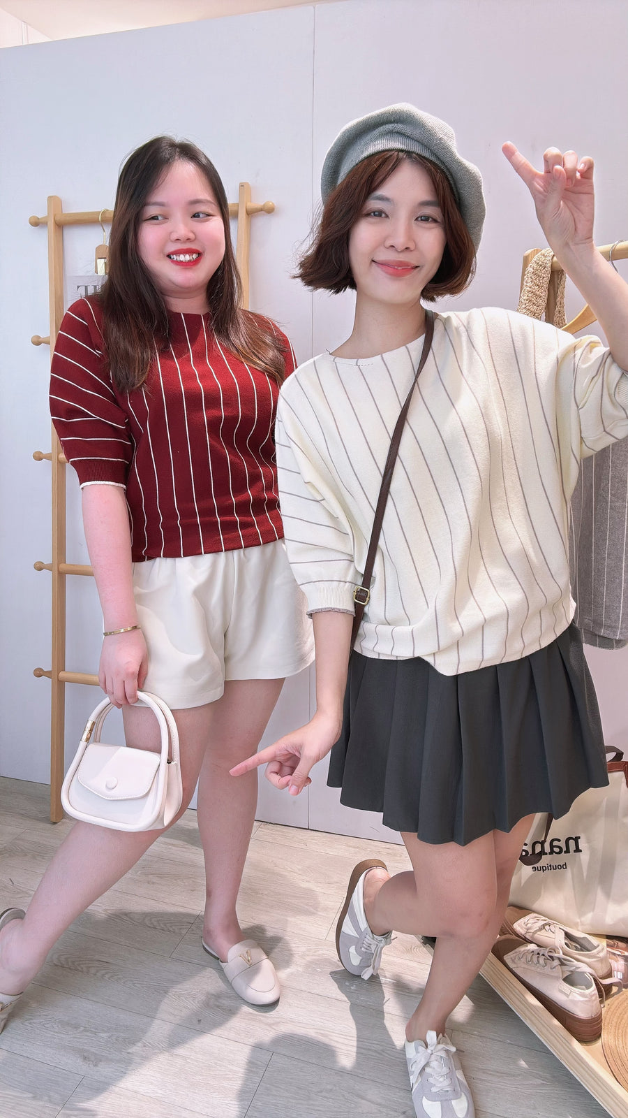 圆领软针织上衣