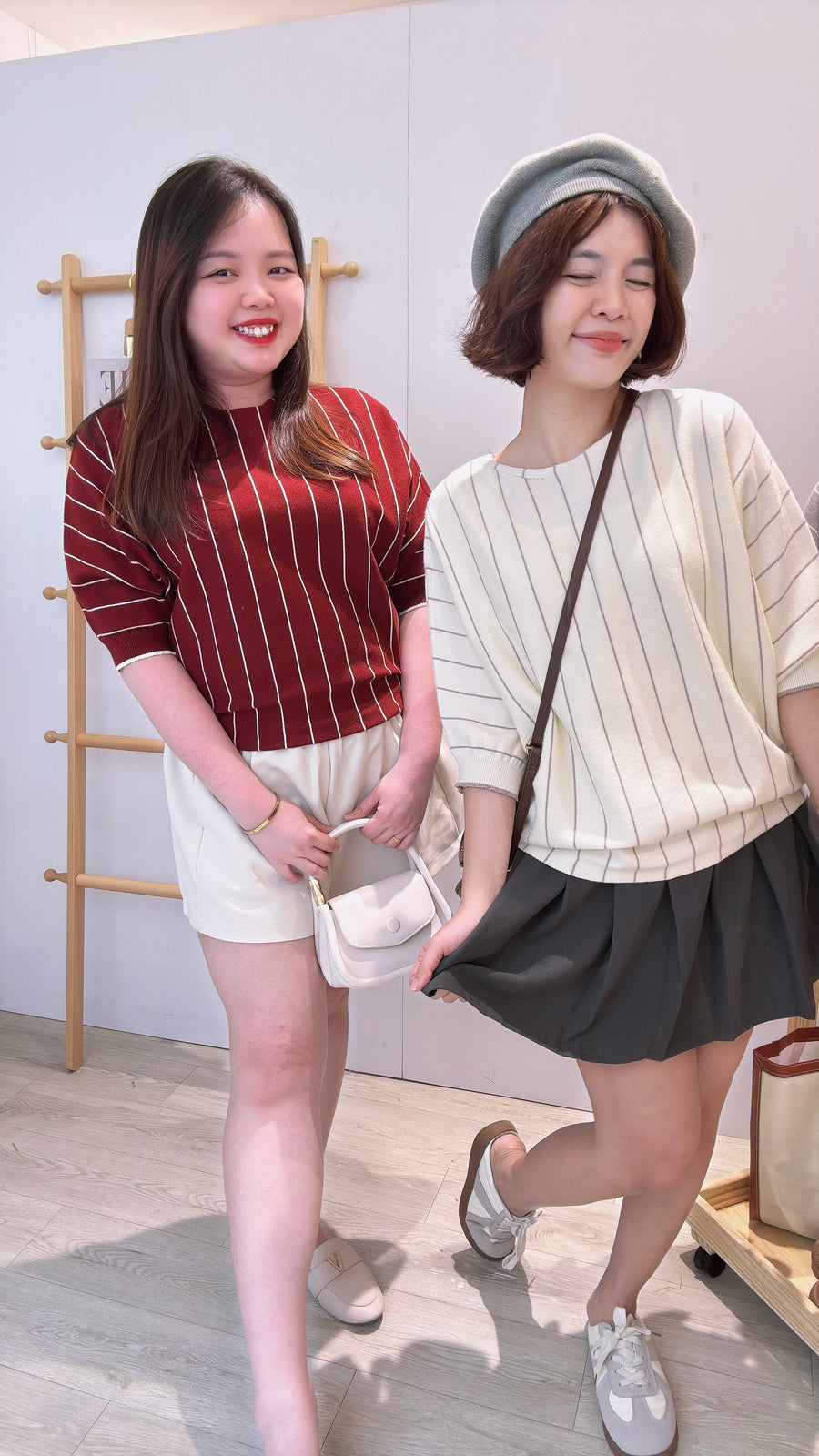 圆领软针织上衣