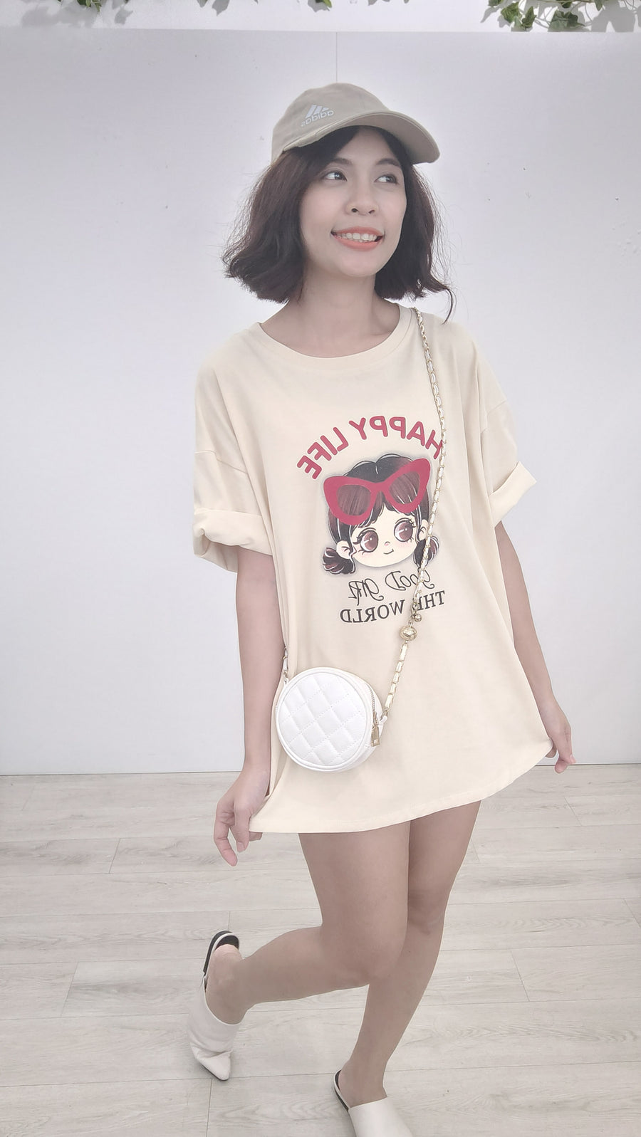 可爱女孩图案Over T