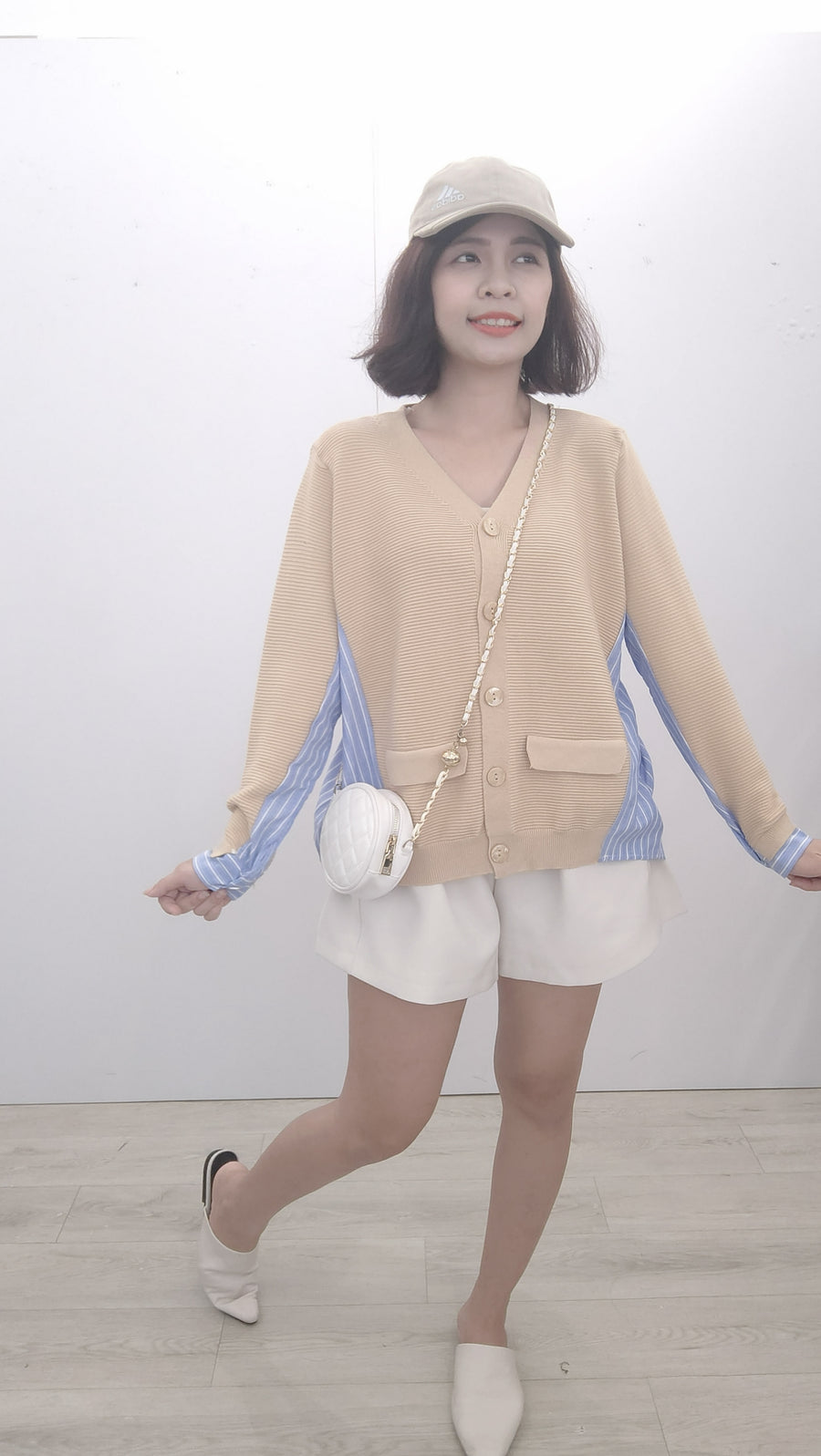针织并接线条衬衫