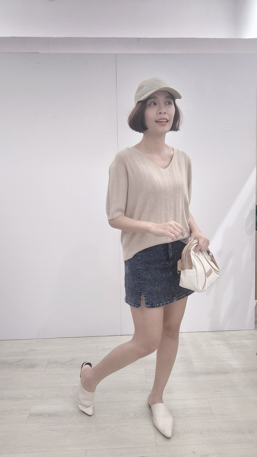 V领舒服软针织短衣