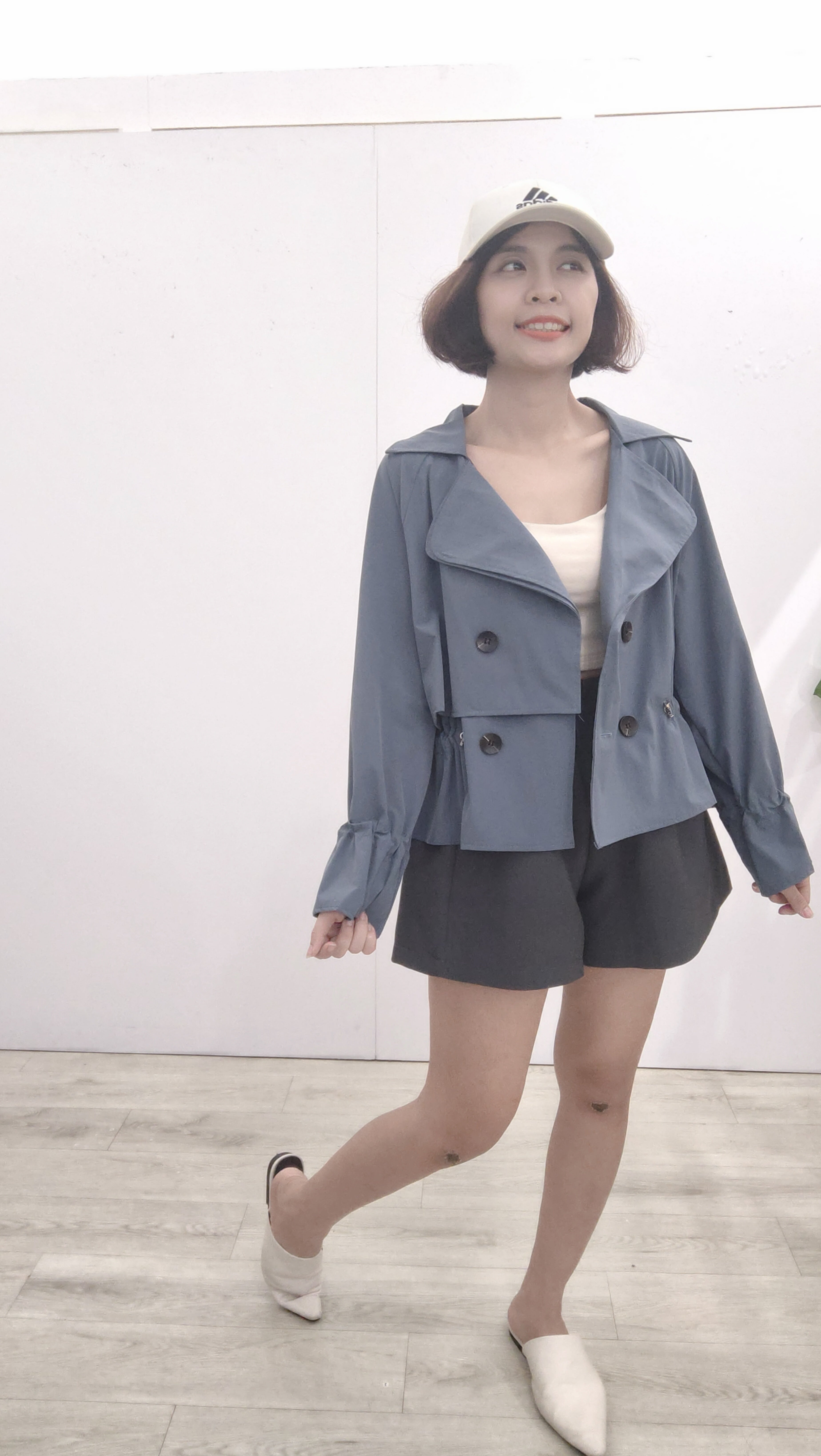 短版风衣外套